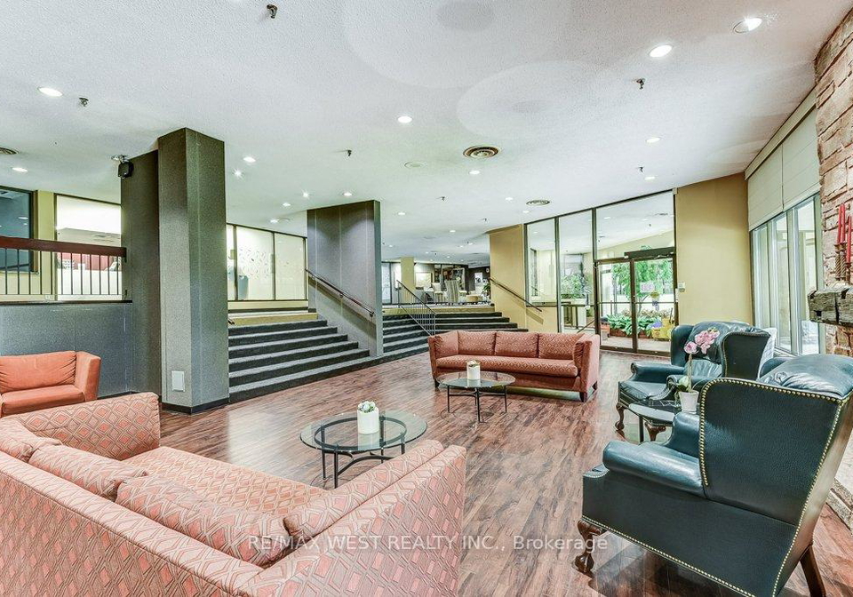 2000-islington-avenue-etobicoke-ontario-w12218261