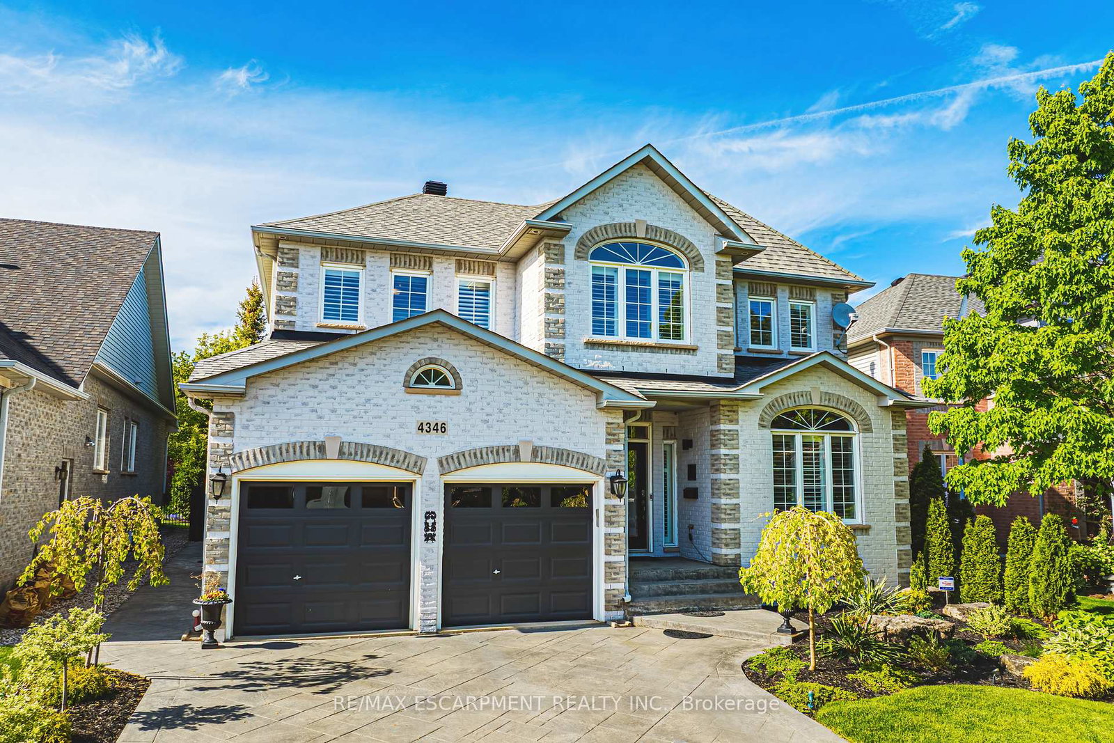 4346-millcroft-park-drive-burlington-ontario-w12218264
