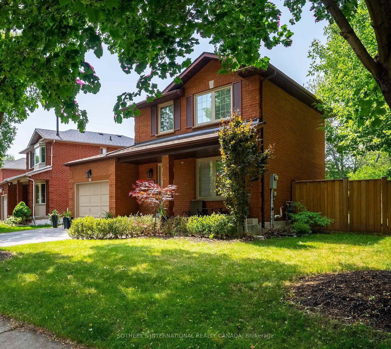 1400-cobbler-lane-oakville-ontario-w12218283