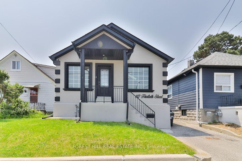 112-thirtieth-street-etobicoke-ontario-w12218379