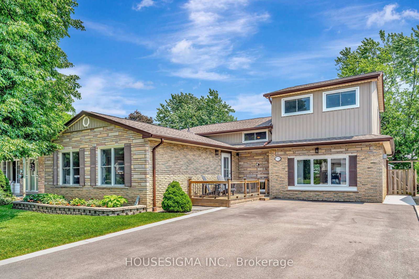 770-applewood-crescent-milton-ontario-w12218385