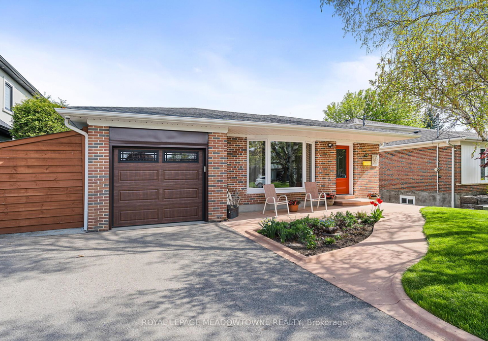 30-greystone-crescent-halton-hills-ontario-w12218429