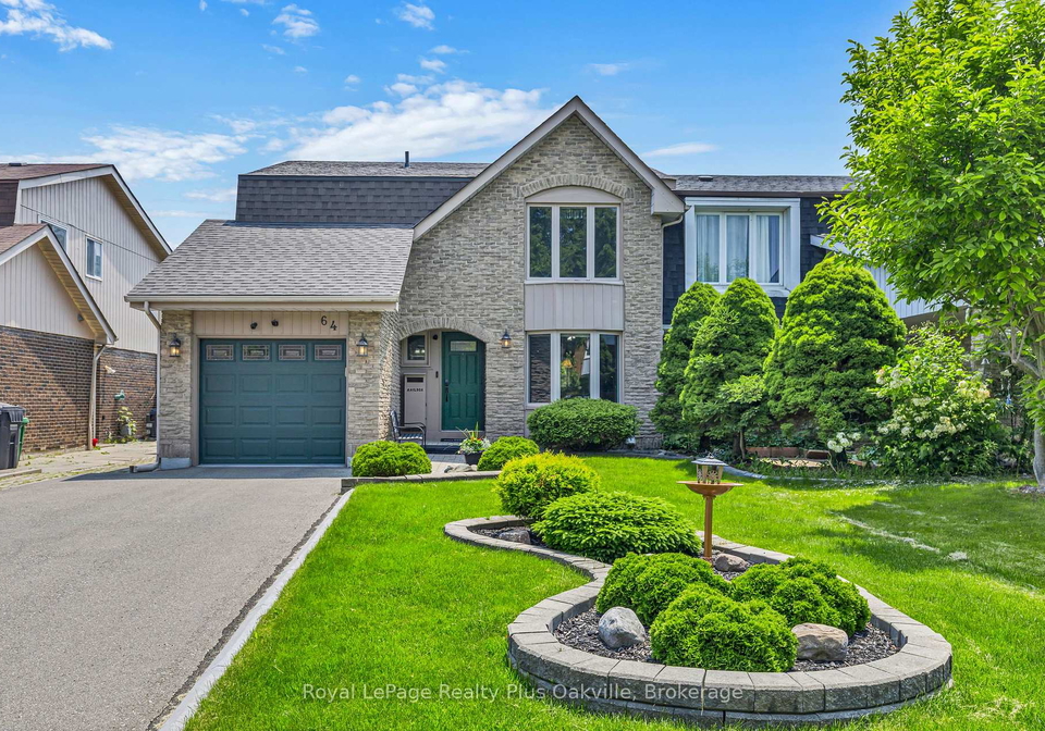 64-lamont-place-brampton-ontario-w12218437