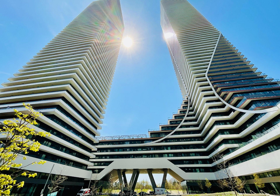 30-shore-breeze-drive-etobicoke-ontario-w12218446