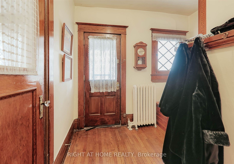 167-parkside-drive-toronto-ontario-w12218453