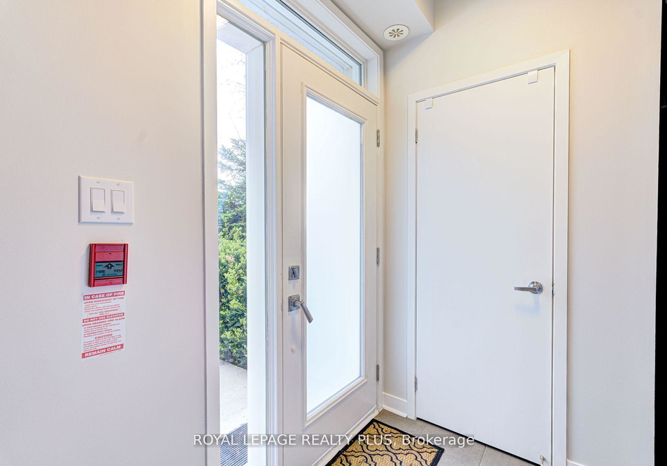 370-square-one-drive-mississauga-ontario-w12218501
