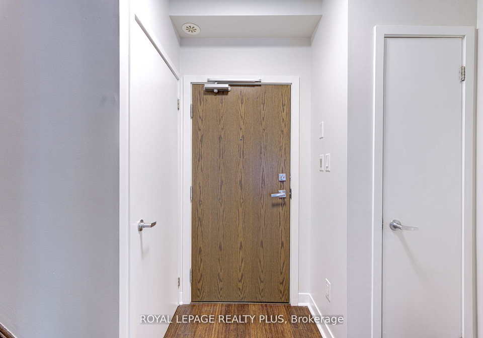 370-square-one-drive-mississauga-ontario-w12218501