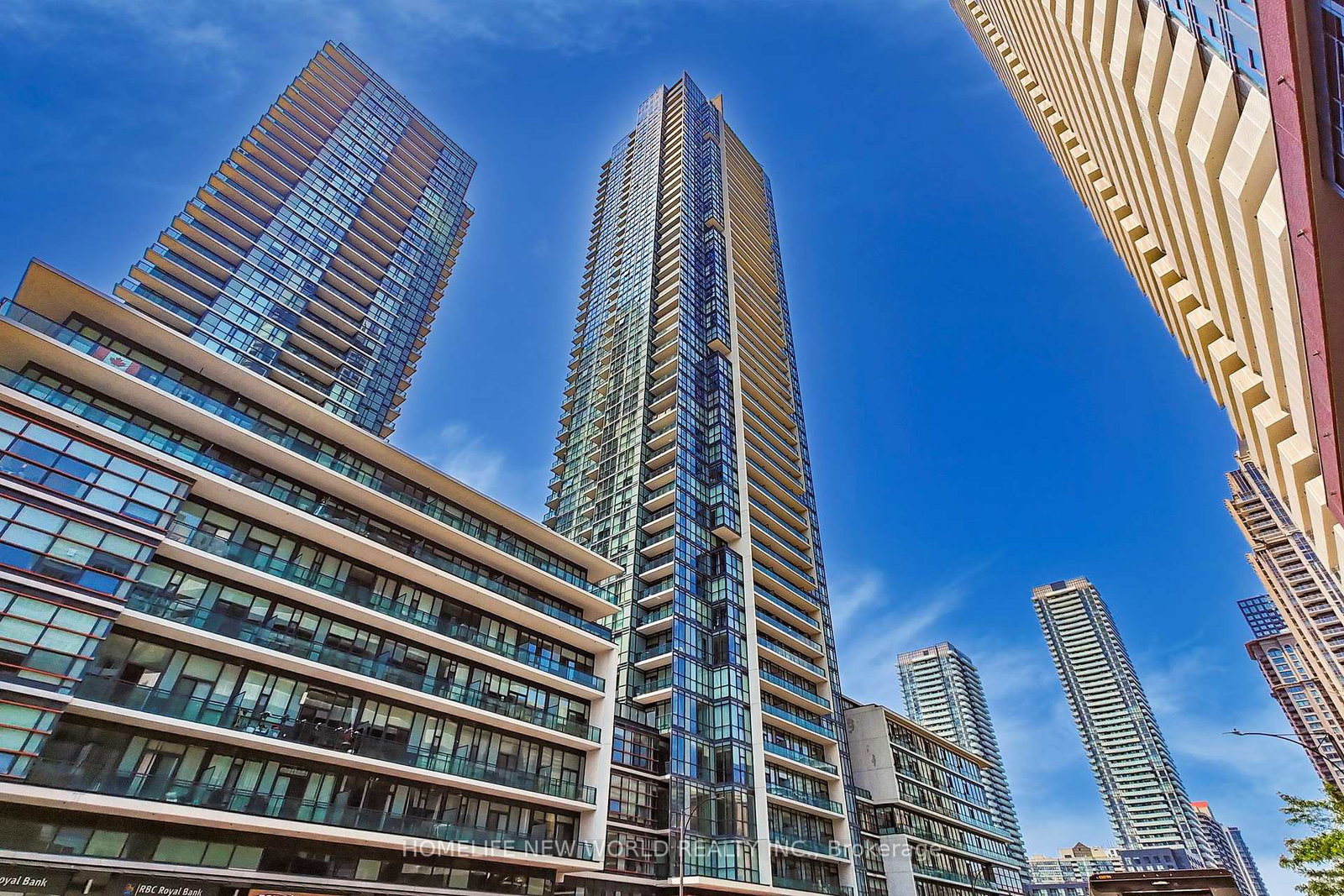 4070-confederation-parkway-mississauga-ontario-w12218618