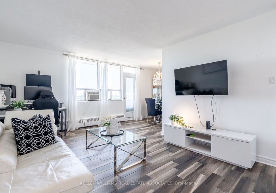3145-queen-frederica-drive-mississauga-ontario-w12218798