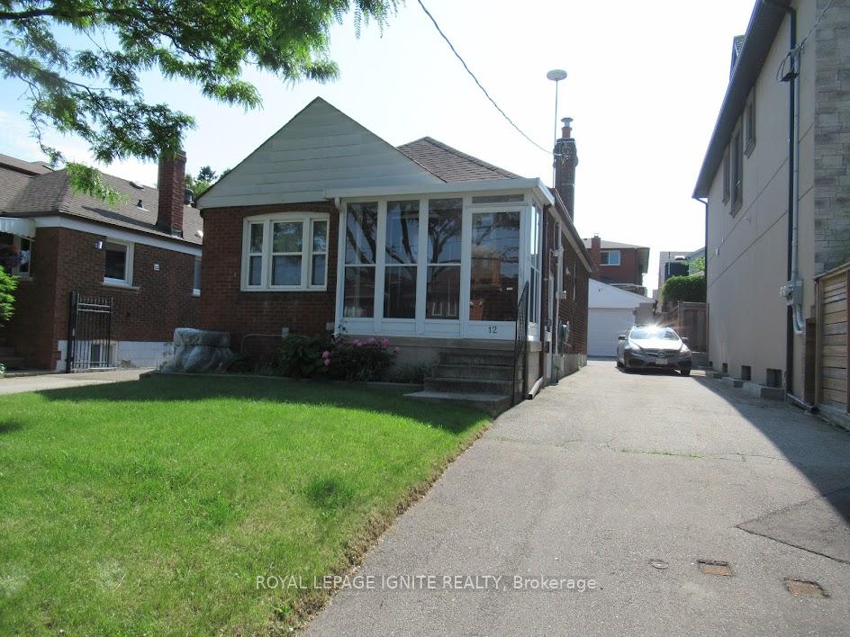 12-stephen-drive-etobicoke-ontario-w12219182