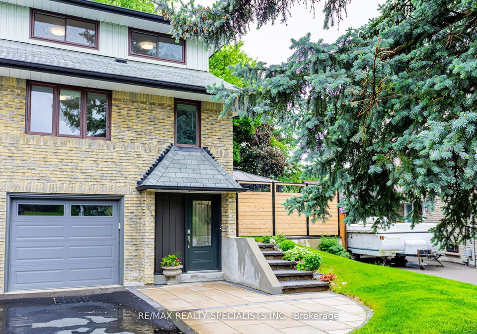 6941-cherbourg-gardens-mississauga-ontario-w12219300
