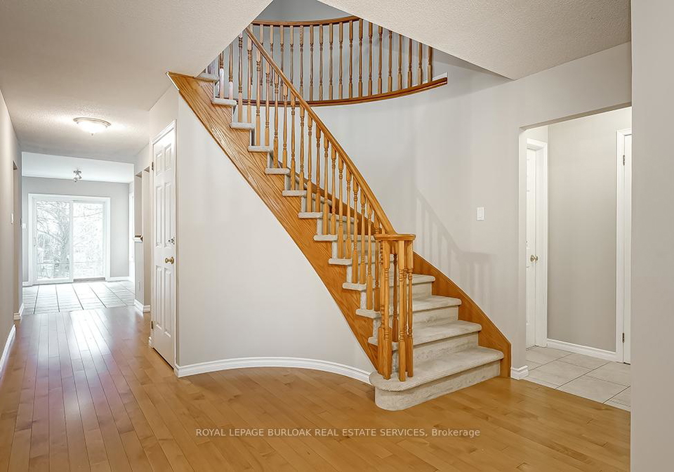 5391-sheldon-park-drive-burlington-ontario-w12219323