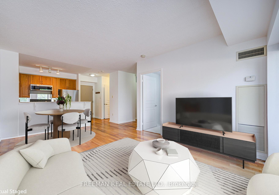 2495-dundas-street-w-toronto-ontario-w12219942