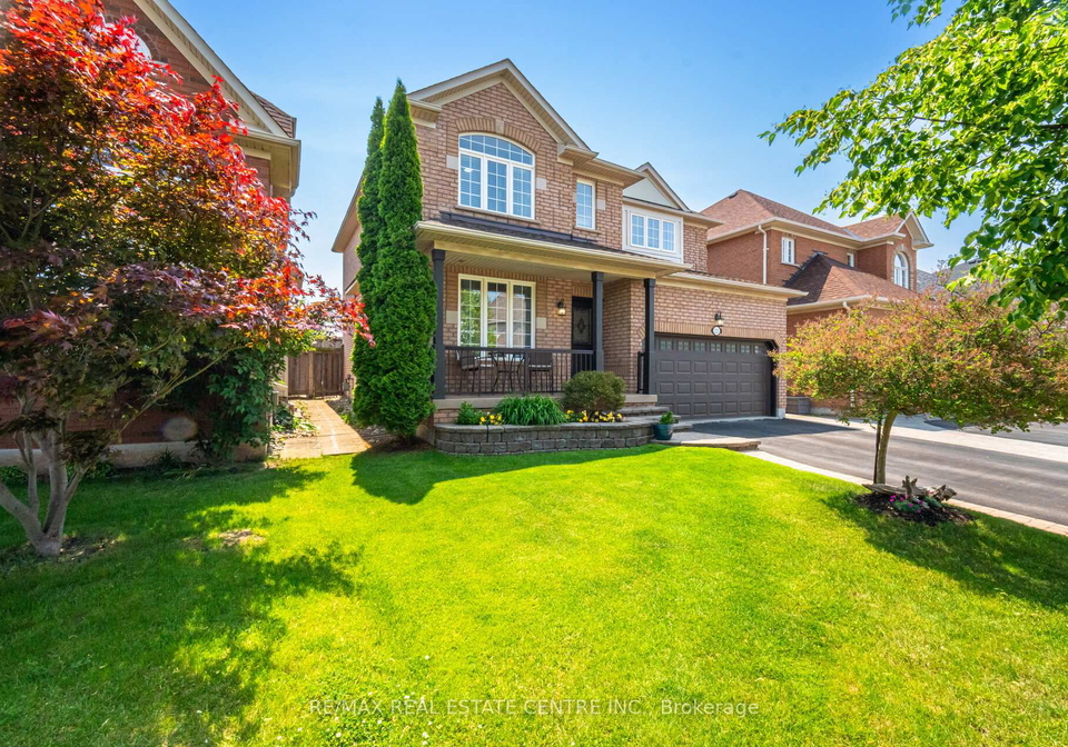 221-ellis-crescent-milton-ontario-w12220054