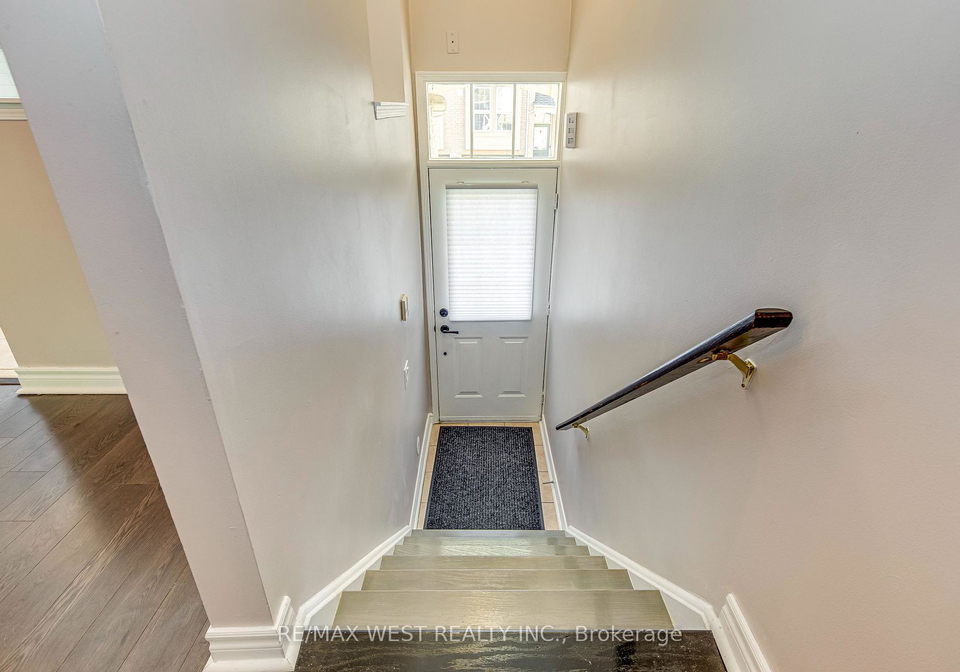 50-strathaven-drive-mississauga-ontario-w12220293