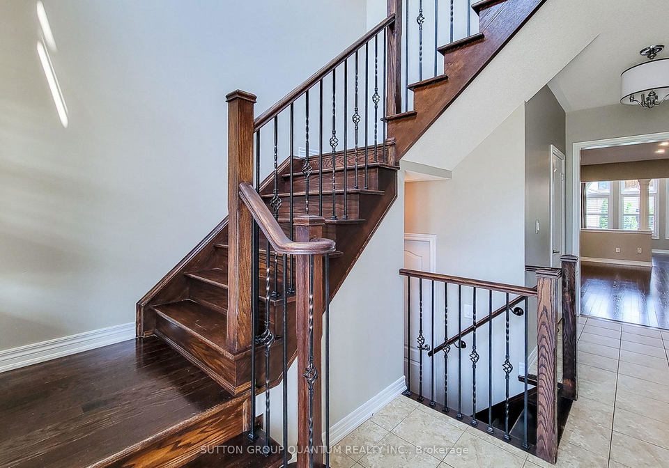 2439-millstone-drive-oakville-ontario-w12220427