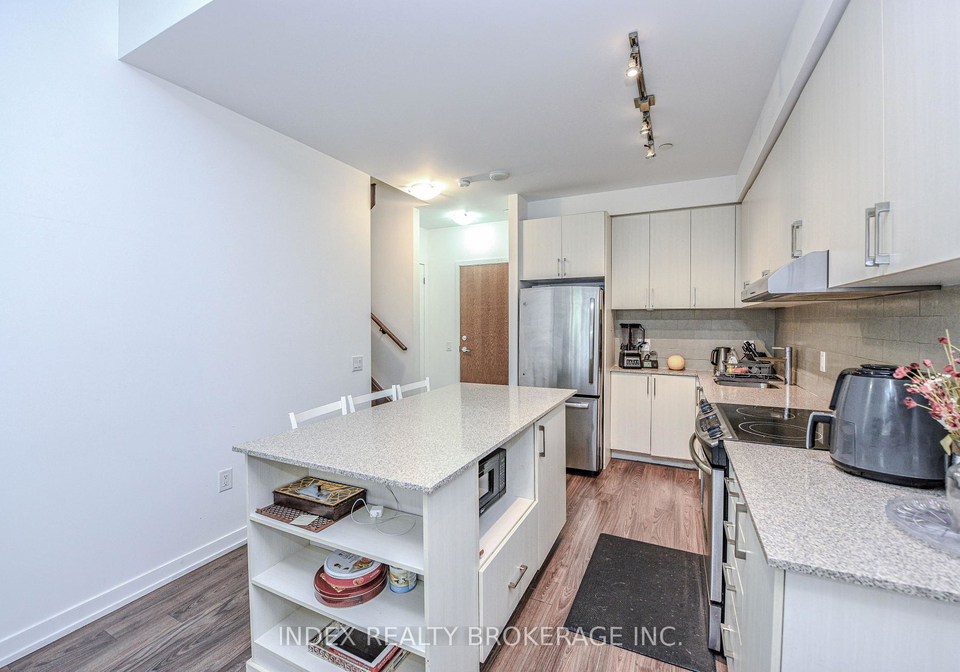 2560-eglington-avenue-mississauga-ontario-w12220453