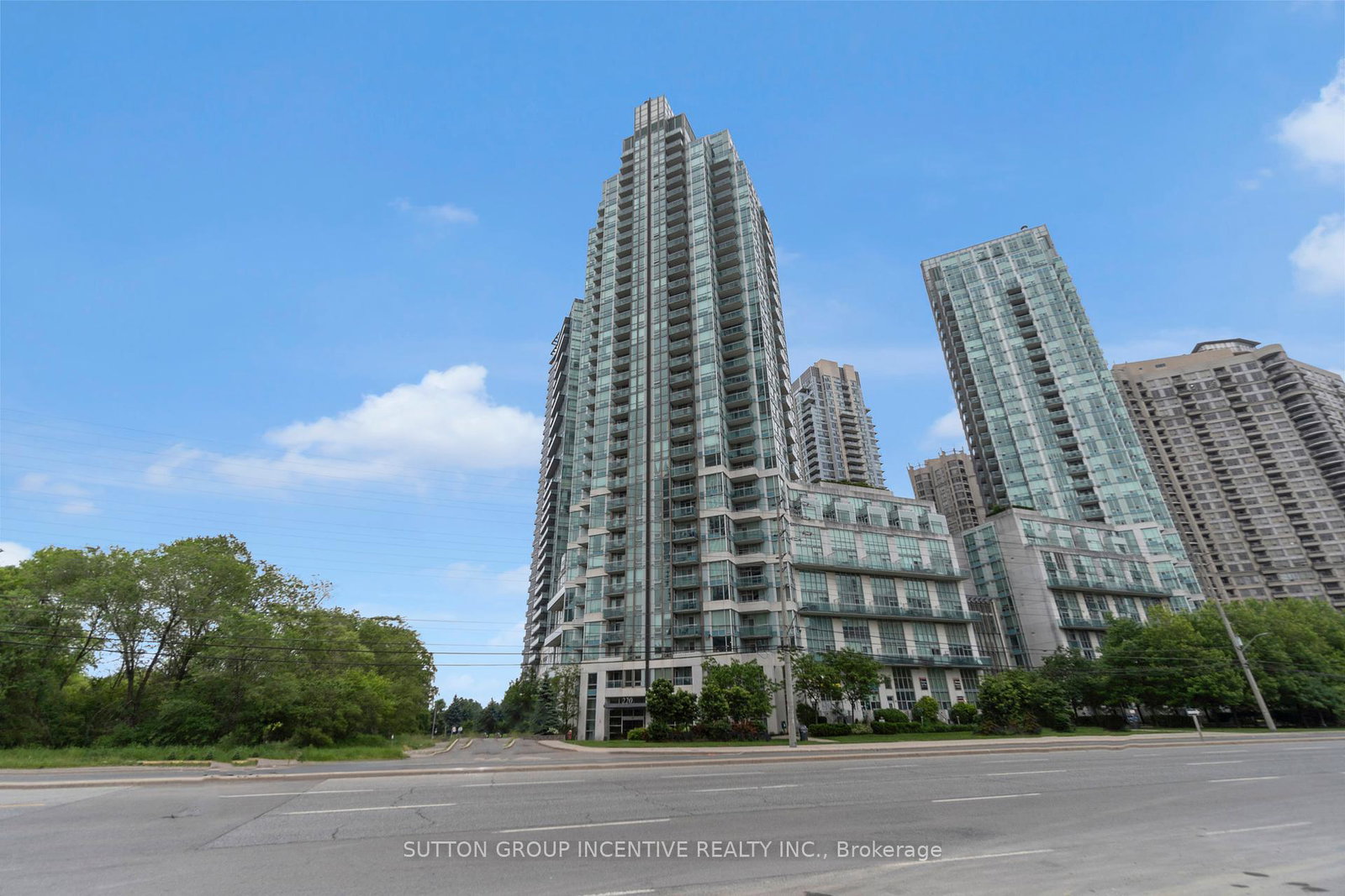 220-burnhamthorpe-road-w-mississauga-ontario-w12220959