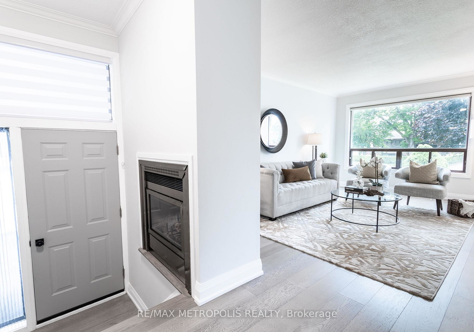 5-jubilee-crescent-york-ontario-w12221182