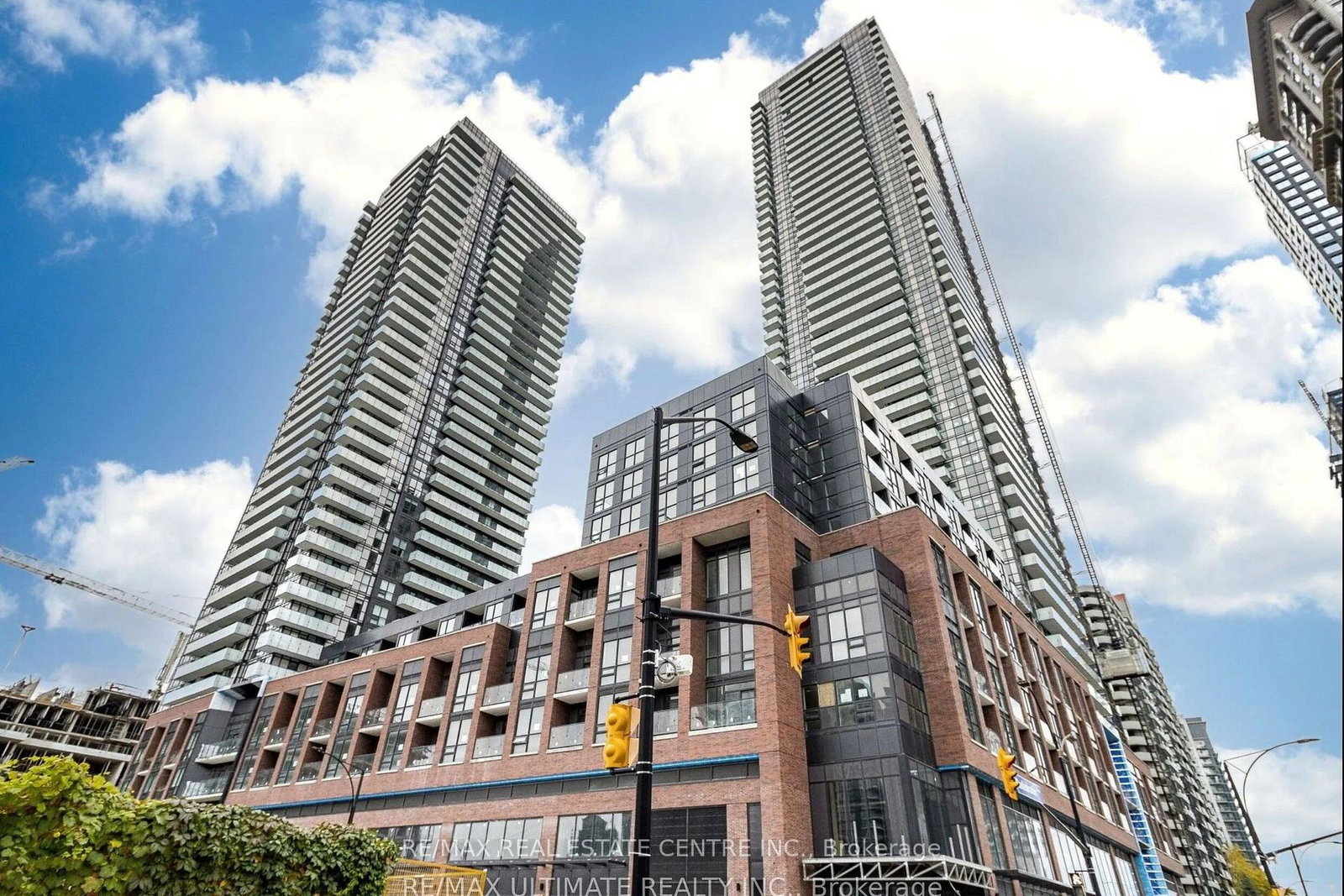 4130-parkside-village-drive-mississauga-ontario-w12221221