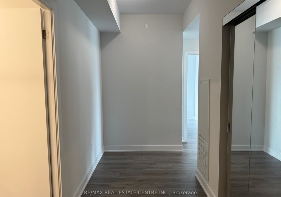 4130-parkside-village-drive-mississauga-ontario-w12221221