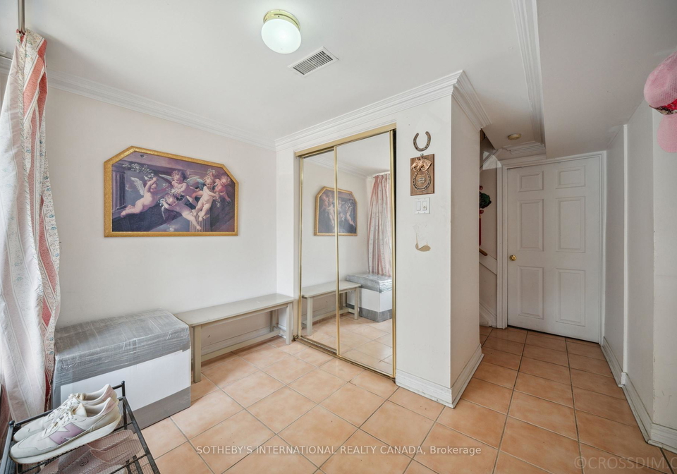 28-enclave-mews-york-ontario-w12221431