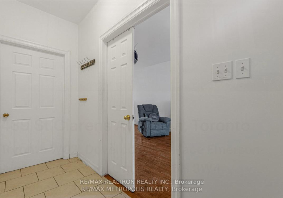 489-st-clarens-avenue-toronto-ontario-w12221556