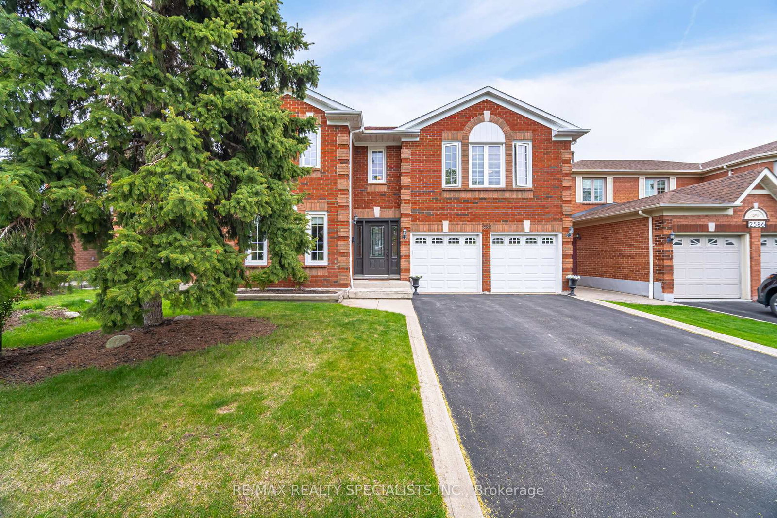 2582-ambercroft-trail-mississauga-ontario-w12221564