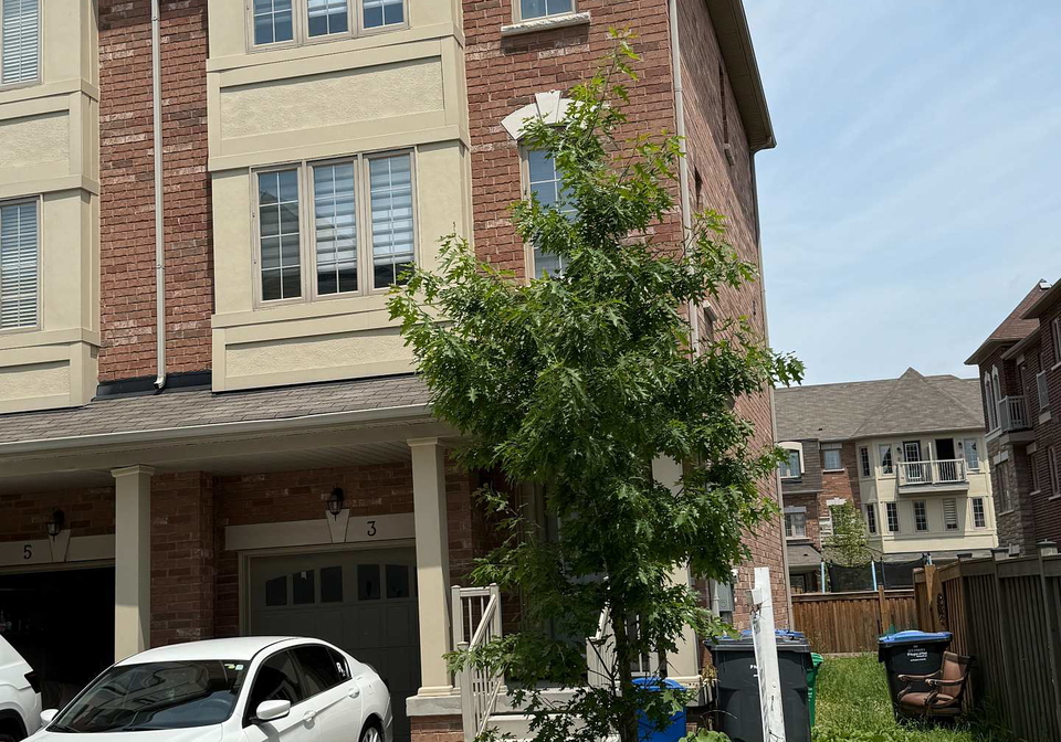 3-hobart-gardens-brampton-ontario-w12221651