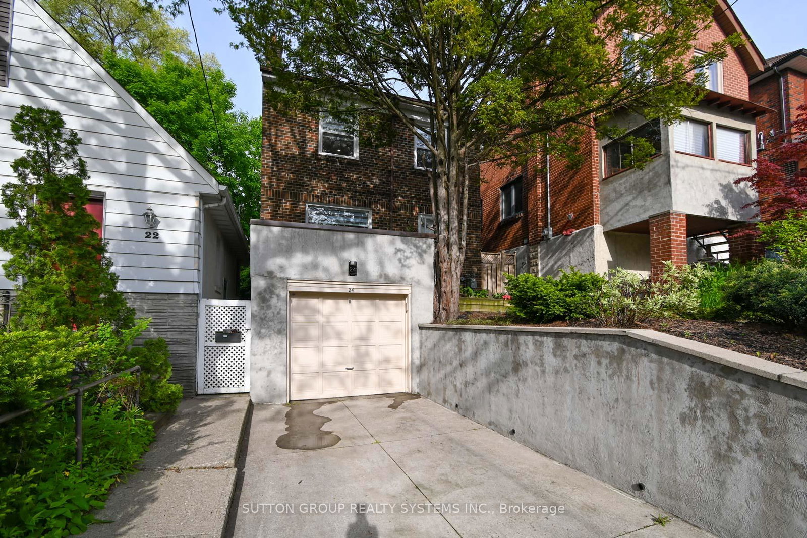 24-runnymede-road-toronto-ontario-w12221835