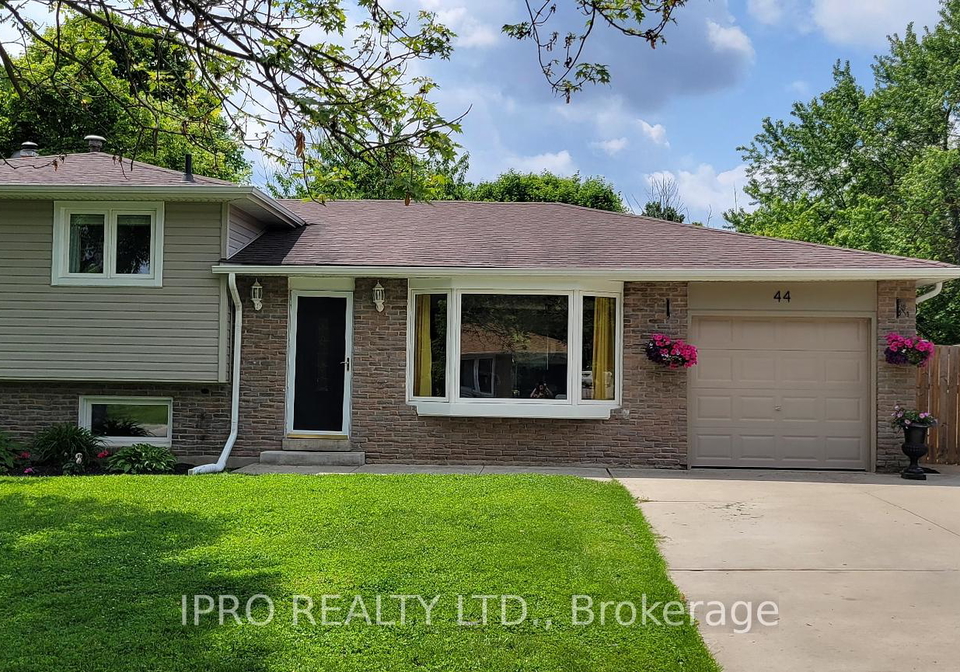 44-metcalfe-court-halton-hills-ontario-w12222022