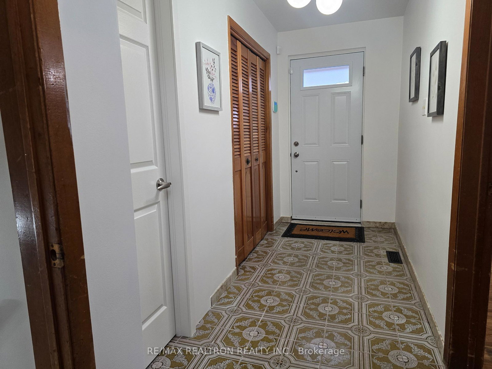 118-shoreham-drive-york-ontario-w12222054