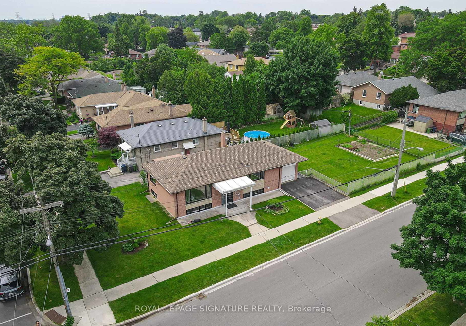 89-thistle-down-boulevard-etobicoke-ontario-w12222652