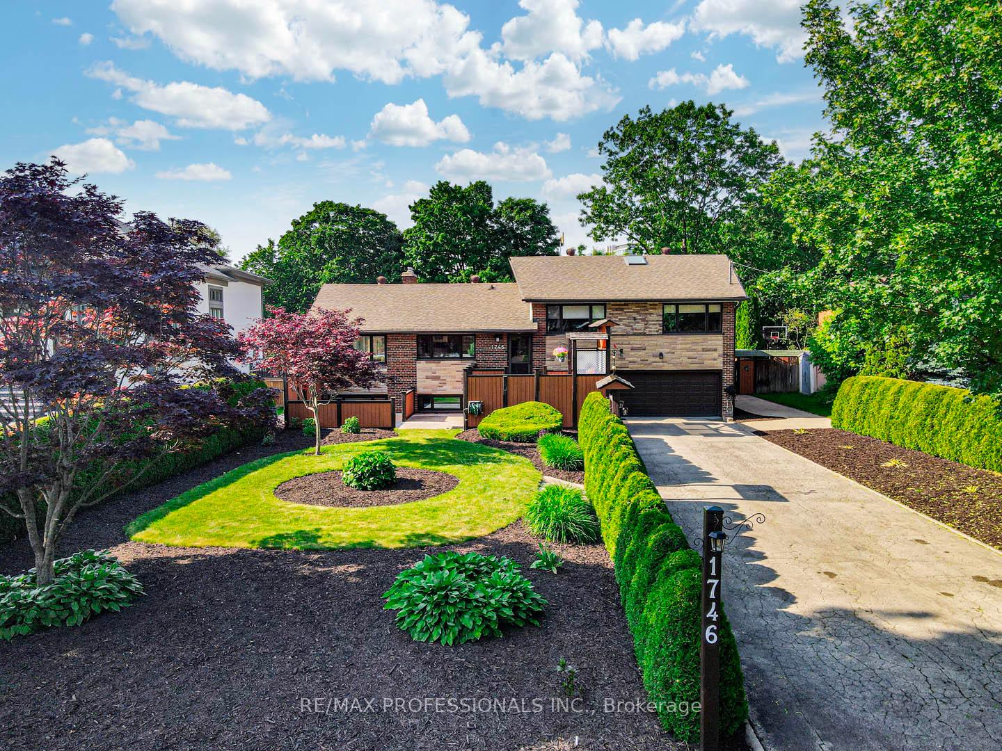 1746-lincolnshire-boulevard-mississauga-ontario-w12222680