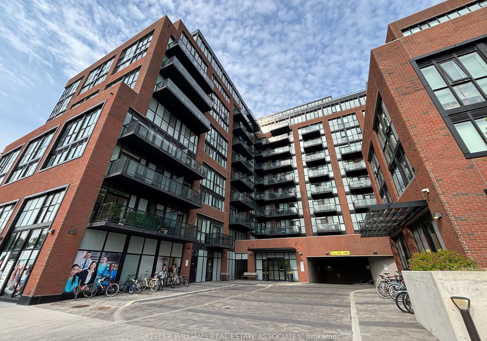 2300-st-clair-avenue-w-toronto-ontario-w12222699