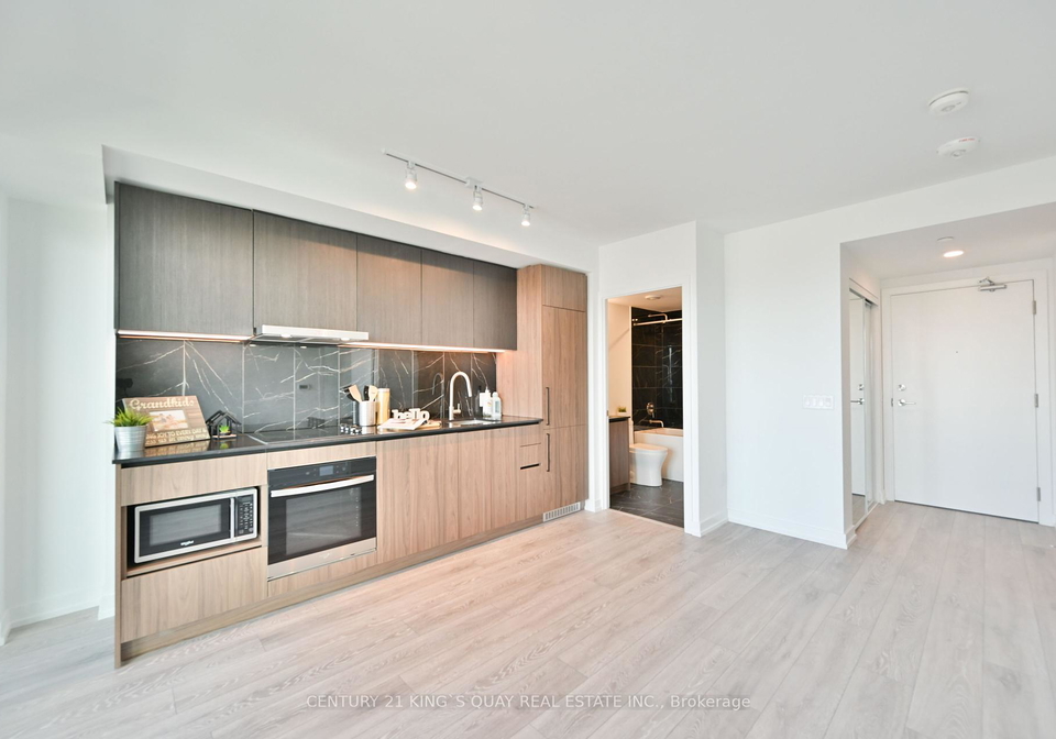 1100-sheppard-avenue-w-york-ontario-w12222782
