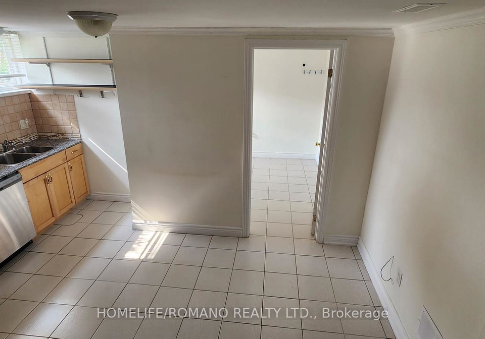35-euphrasia-drive-north-york-ontario-w12223389