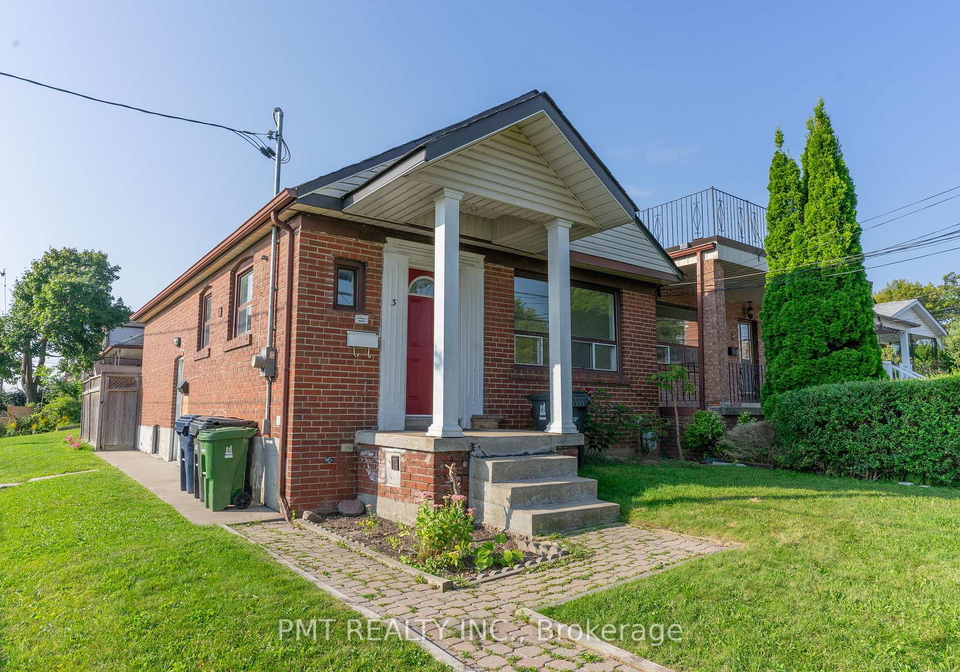 3-venn-crescent-toronto-ontario-w12223395