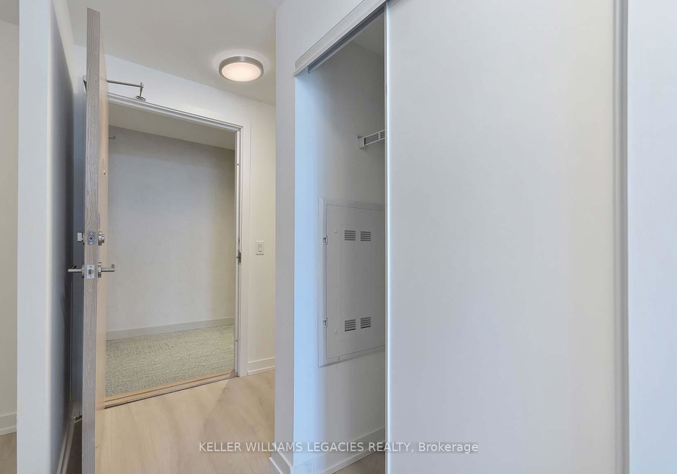 1195-the-queensway-etobicoke-ontario-w12223838