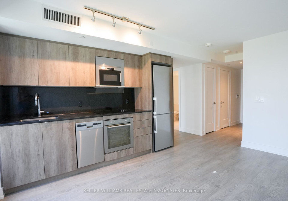 5-mabelle-avenue-etobicoke-ontario-w12224031