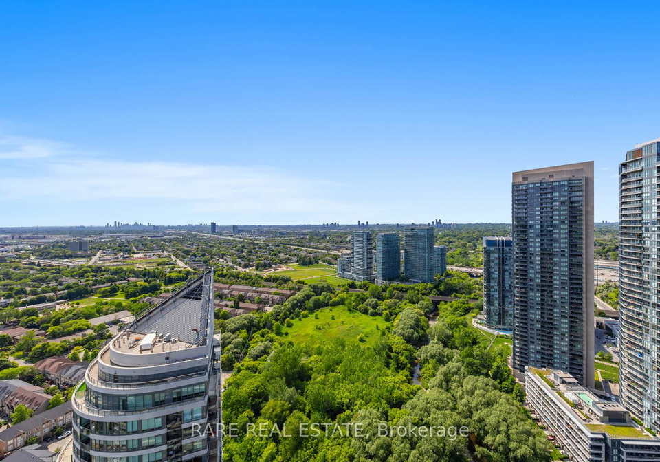 2230-lake-shore-boulevard-etobicoke-ontario-w12224139