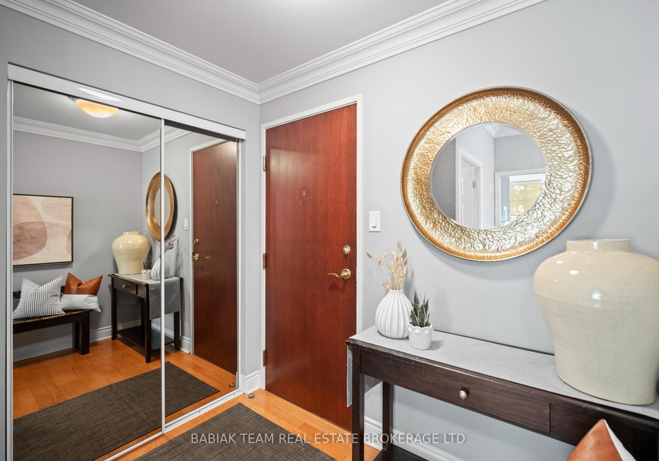 2511-bloor-street-w-toronto-ontario-w12224340