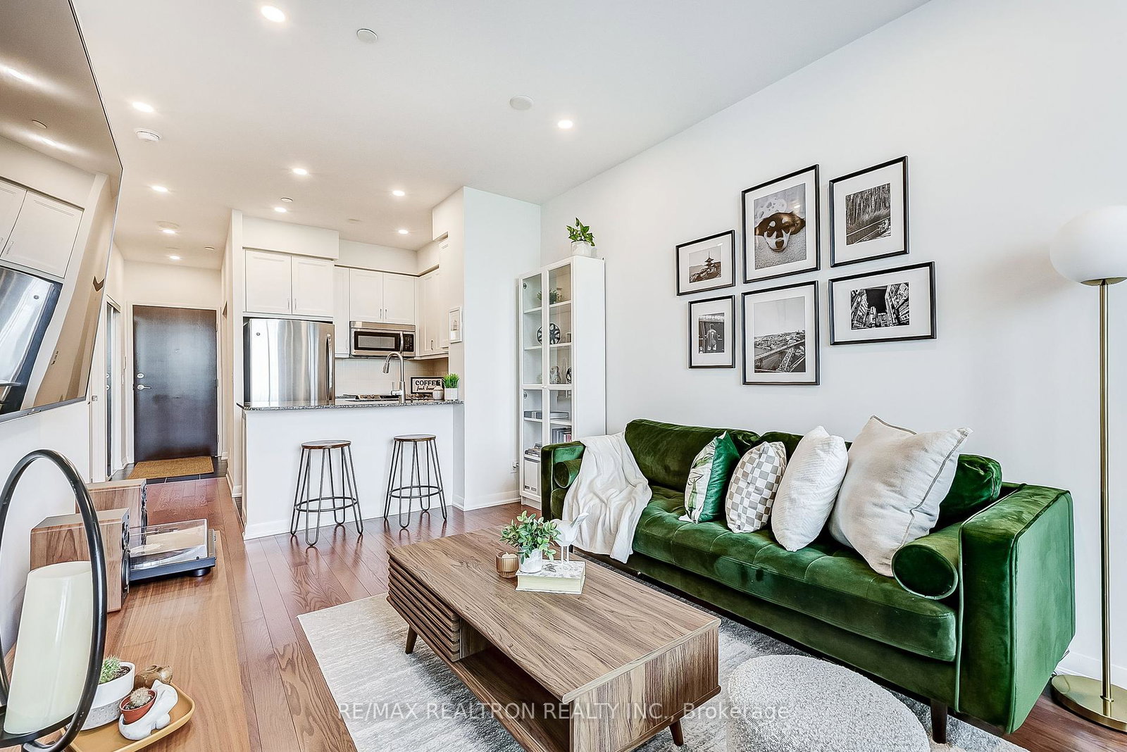 215-sherway-gardens-road-etobicoke-ontario-w12224483