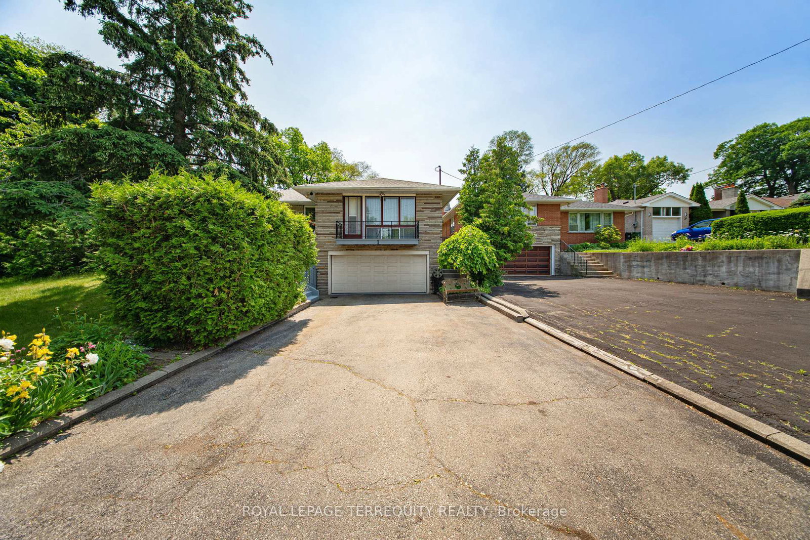 1-leland-avenue-etobicoke-ontario-w12224576