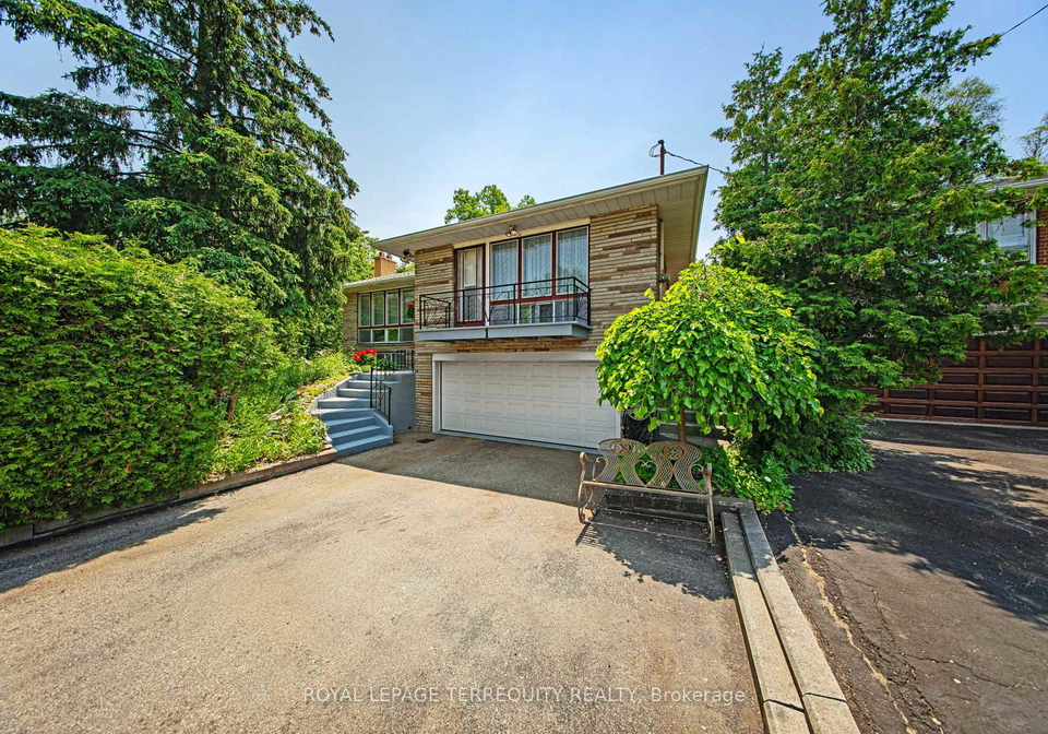 1-leland-avenue-etobicoke-ontario-w12224576