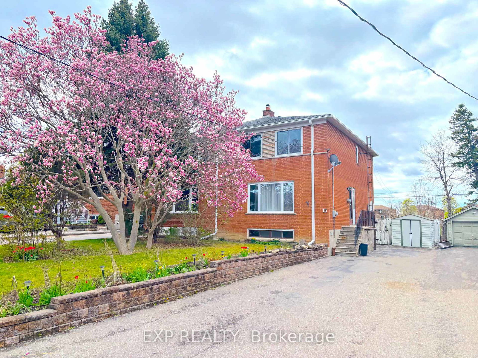 15-rambler-place-york-ontario-w12224682