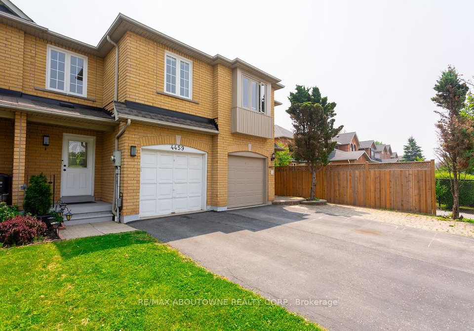 4459-victory-court-burlington-ontario-w12225303