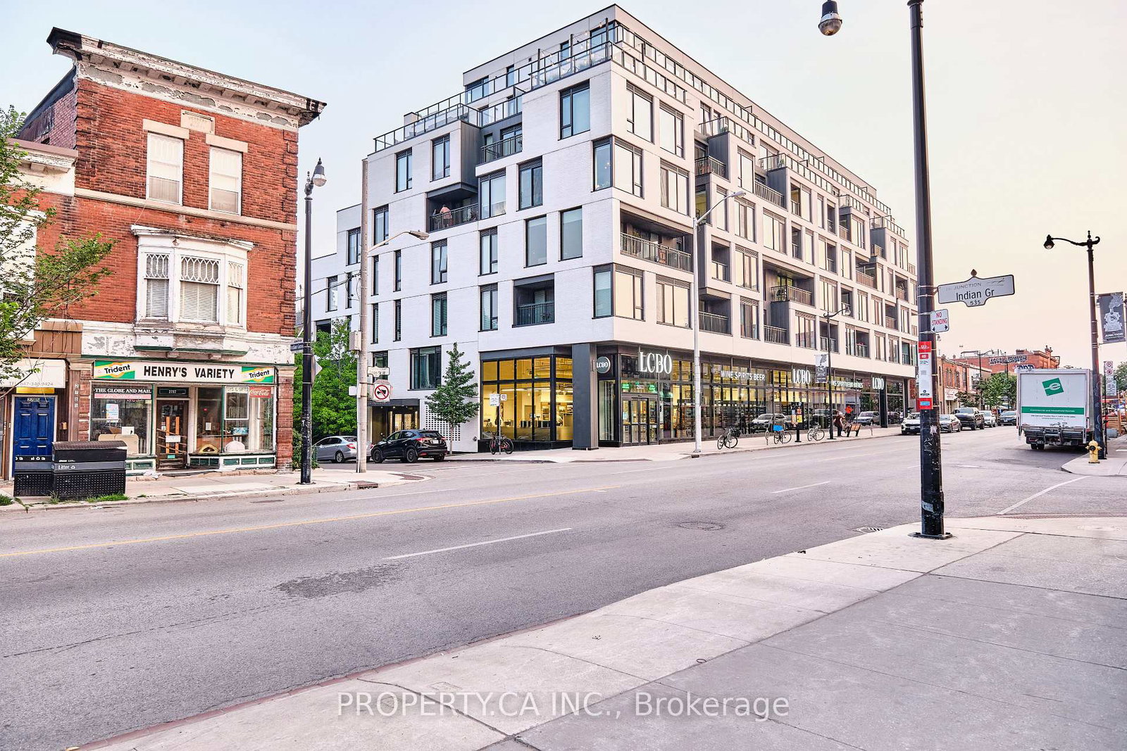 530-indian-grove-toronto-ontario-w12225617