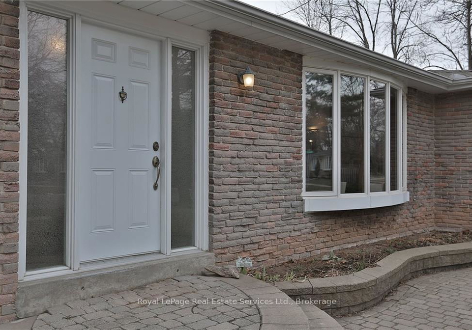 482-maple-avenue-oakville-ontario-w12225668