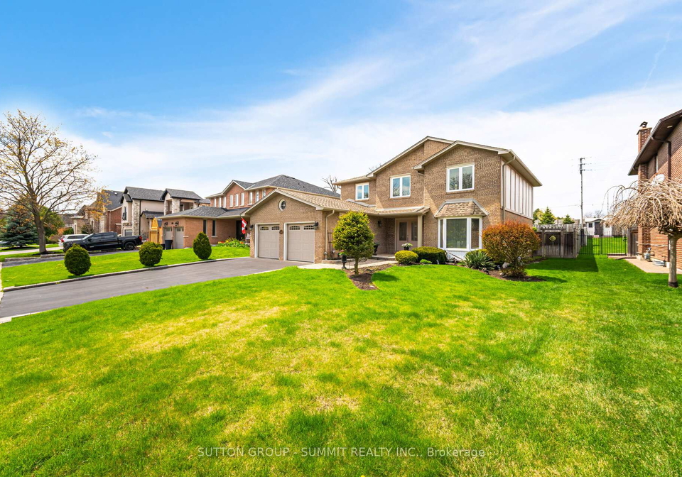 1245-saginaw-crescent-mississauga-ontario-w12225895